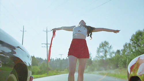 badgerbabe:madelaine in the riverdale season two gag reel