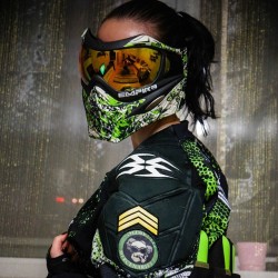 itspaintballqueen:cgeekin:  pbsport:  Source: http://j.mp/19jJ8xD  This is how I like to see my Paintball models. Screw in a bikini holding a gun.  ^FUCK YES. I AM SO GLAD THAT IM NOT THE ONLY ONE WHO THINKS THAT. YOU ARE FREAKING AMAZING👌