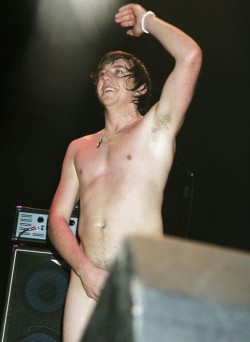 mcflyisnaked:  you can follow me on twitter,