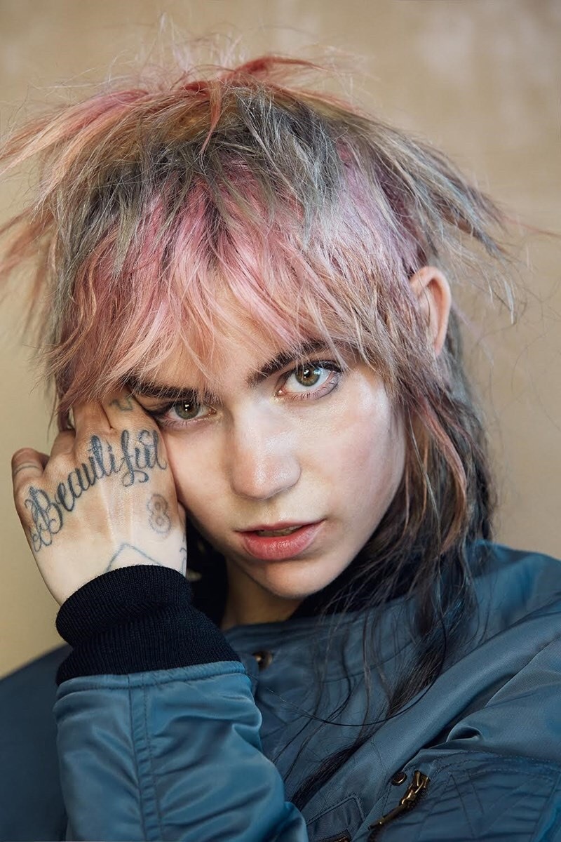 mywaitisu:  Grimes for Dazed Magazine wearing Louis Vuitton 