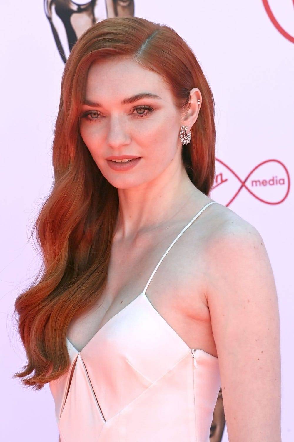 Eleanor Tomlinson