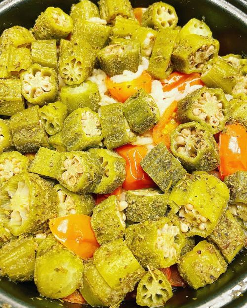 Okra &amp; Tomatoes (Rice Cooker Ingredients): 1 and &frac12; Cups Jasmine Rice (rinsed), 2 Cups Okr