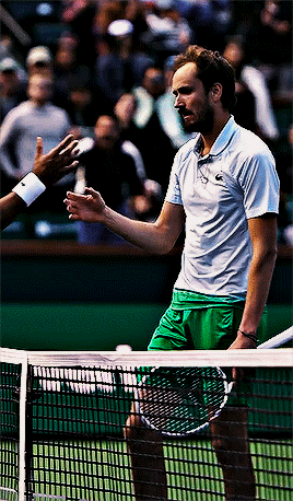 Daniil Medvedev Defeats Arthur Fils 6-4 2-6 7-6(9) In The Quarter-finals Of The Indian Wells Masters,