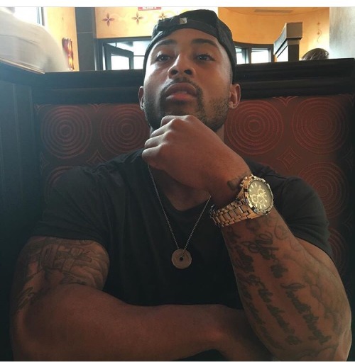 seeker310:  checkmycredentials:  #checkmycredentials   Hot!! Kings!!Fav please Reblog