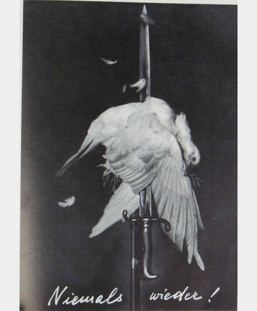 surrealist-phantoms:John Heartfield - Nevermore!, 1932