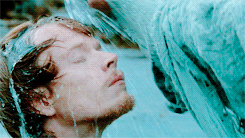 lady-arryn-deactivated20140718:  Choosing… it has always hurt. And always will.