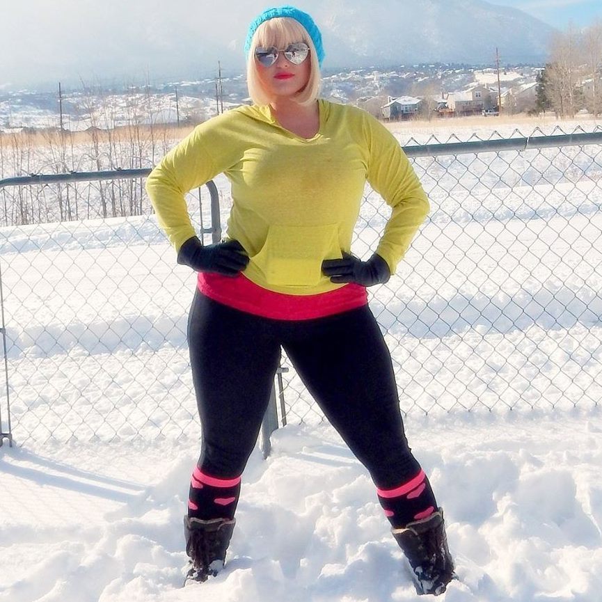 plusness:  Debanie Doll para enfrentar el invierno.Fuente imagen: Facebook