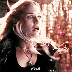 emmafoundtallahassee:#captain swan being worried for each other #yelling out the other’s name #cause
