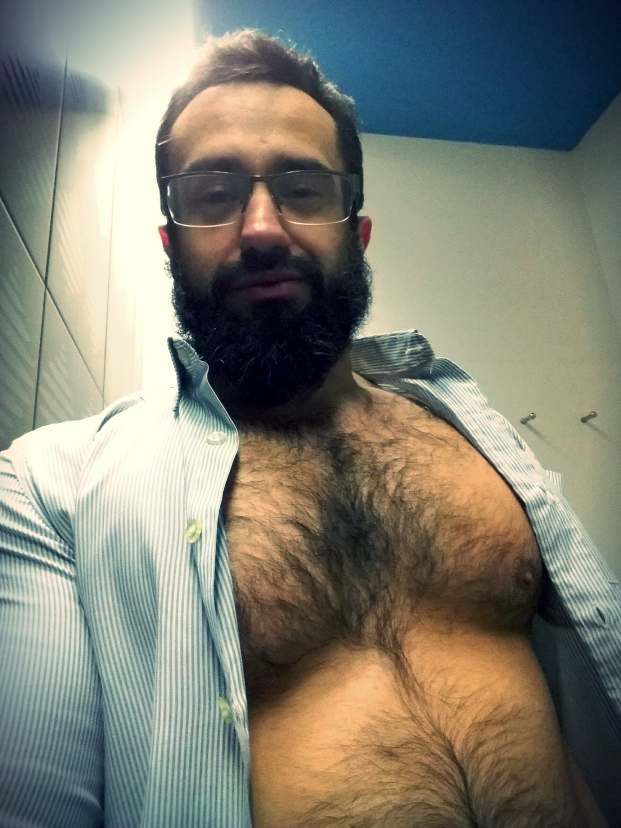 masterjoao:    My load is pretty heavy but you swallow ‘cause you think I’m cute
