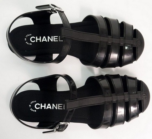 Not sure if these are real, but holy crap Chanel jelly shoes!!!