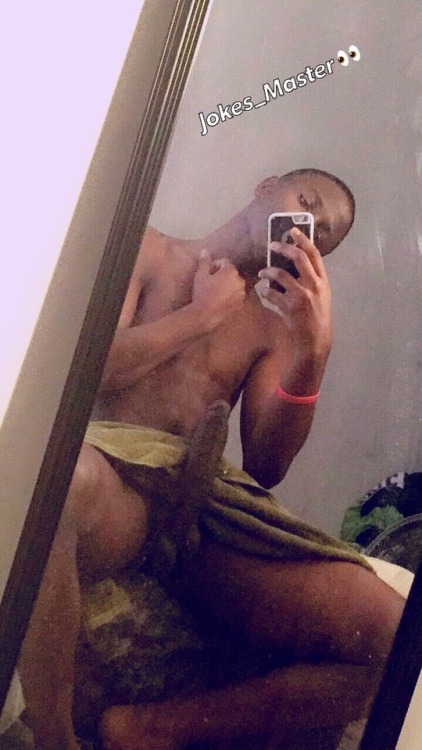 slim71:Damn that MF standing up!