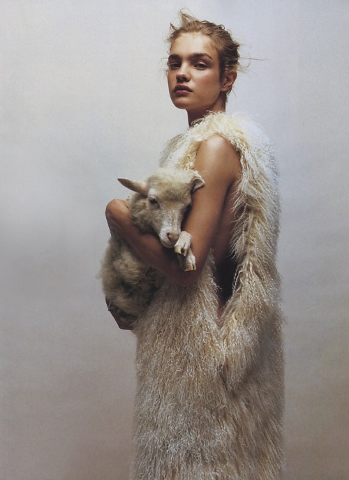 Natalia Vodianova for Numéro France, Issue #37 of Octobre 2002, by Jean-Baptiste Mondino