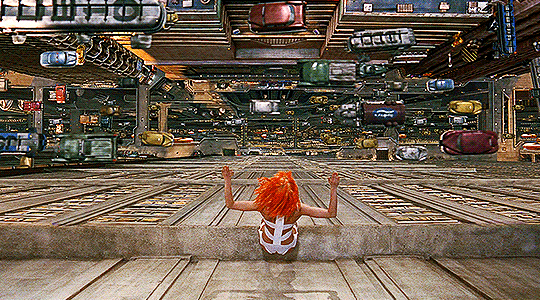 neillblomkamp:  The Fifth Element (1997) Directed by Luc Besson
