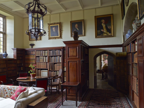 cair–paravel:Interiors of Mells Manor, Somerset, built in the 16th century and extensively rem