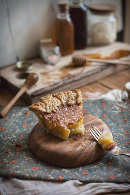 wevestill-gottime:Salted Rose and Honey Pie