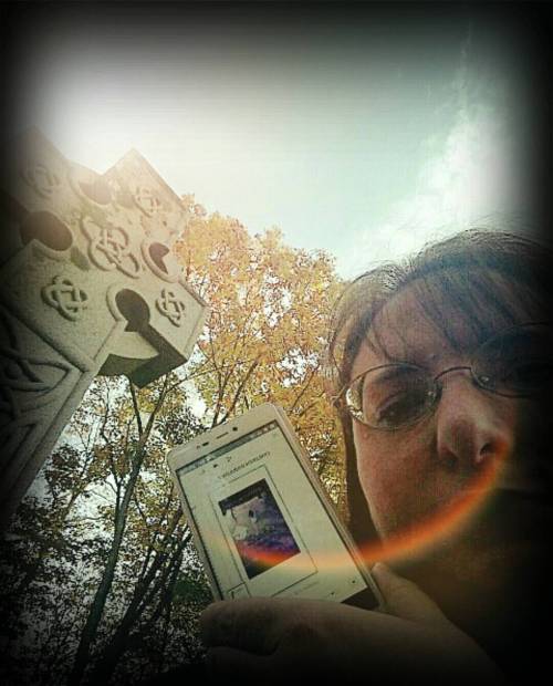 One of the coolest gravestones in our local cemetery and I have the perfect book to read in a gravey