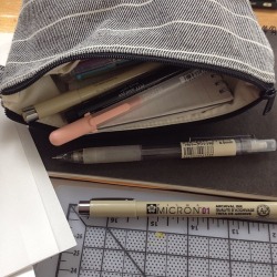 nszu:  same pens different pencil case 