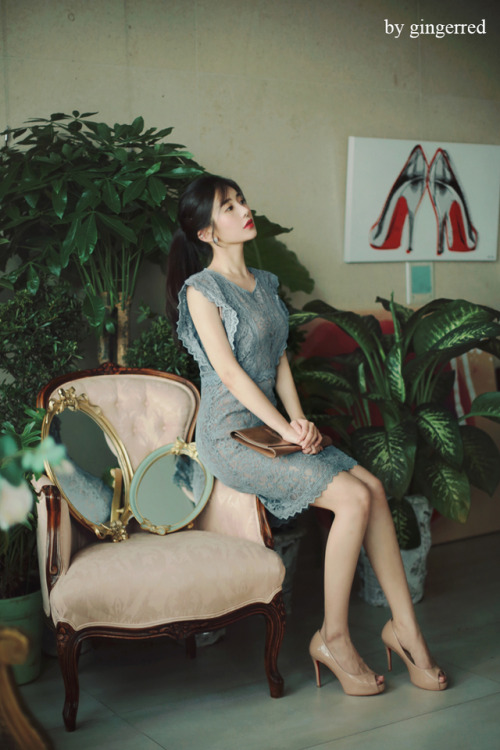 Amelie Park (Pu Zhina|Park Jina)- Photoset 24 July, 2017 photo edit(cut) by gingerredwhen placing on