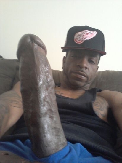 underme2:  freakydeej:   http://freakydeej.tumblr.com/ follow for follow back.