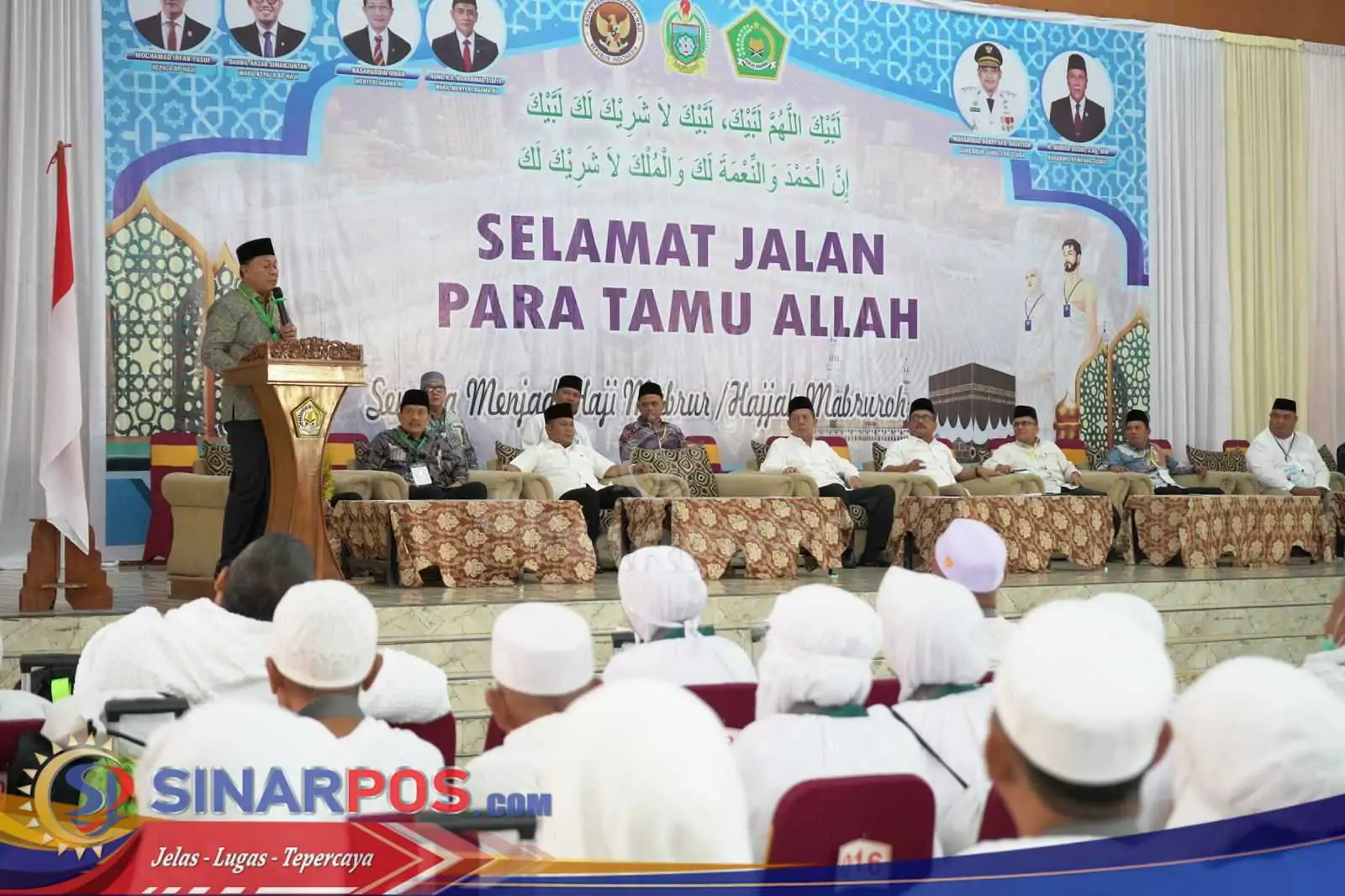 Kloter 23 Embarkasi Medan Bertolak ke Tanah Suci, Dua Jemaah Calhaj Tunda Keberangkatan Karena Sakit