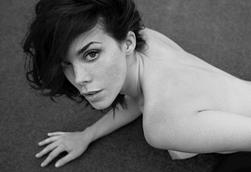 theresnoplacelikeyourmouth:  Freckle face / by scott worldwide 