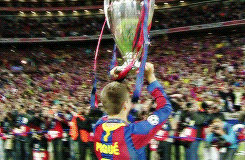 piqueque:  Memorable matches: FC Barcelona beats Manchester United 3-1 and becomes