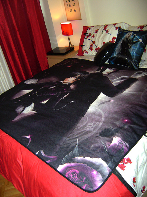 k-koji:   Win a FREE BLANKET! Your choice of any one in my shop!  https://www.etsy.com/ca/shop/BishiCentral Check it out :) Rules: 1. Must REBLOG this. 2. Must Follow this Tumblr (to avoid issues that came up in the past). I only post the odd thing here