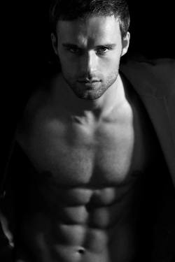 ❤ Lovin' Those Abs ❤