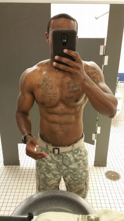 bigdickkreakfelp:  Fwm you know I got it🍆🍆🍆