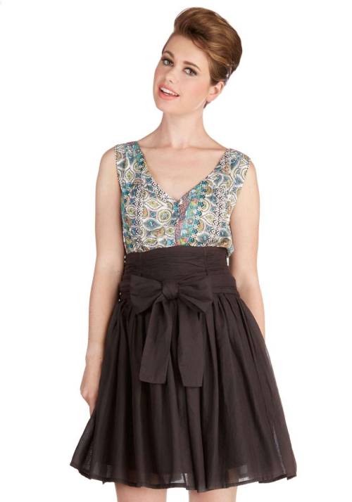 In Tandem Skirt in CharcoalSearch for more Skirts by ModCloth on Wantering.