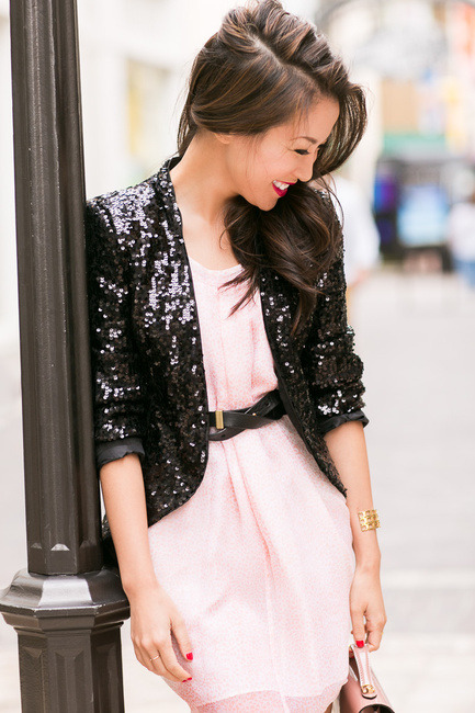 Pink Carnations: Nothing more to a feminine look than pink and sequins! I&rsquo;m in love w
