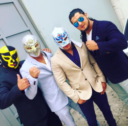 a-luchadork:  the Munoz, father and sons