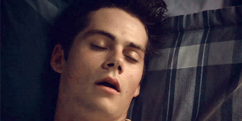 My Followers Asked Me ||Sleeping Or Running Stiles?|| Sleeping Stiles.
