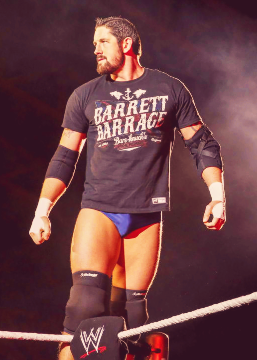 w4de-barrett:  9 favorite pictures of Wade Barrett.