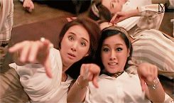 ninemyujiseu:  Nine muses being the epitome of graceful.  