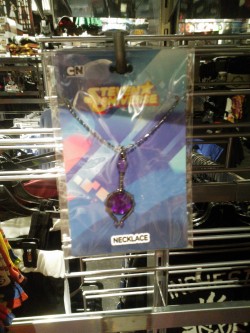 cym70:  Saw this Amethyst necklace at Hot Topic today, I think it’s new? @artemispanthar 