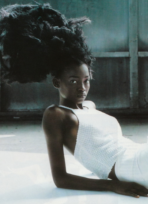 a-state-of-bliss: Vogue Deutsch Jan 1999 - Oluchi Onweagba by Ruven Afanador