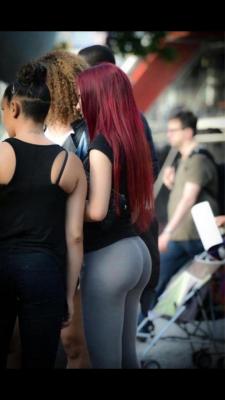 yogapantlouv:  Tight redhead booty