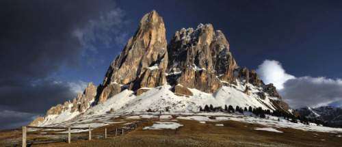 dotcore:  Dolomites.by Kilian Schönberger.