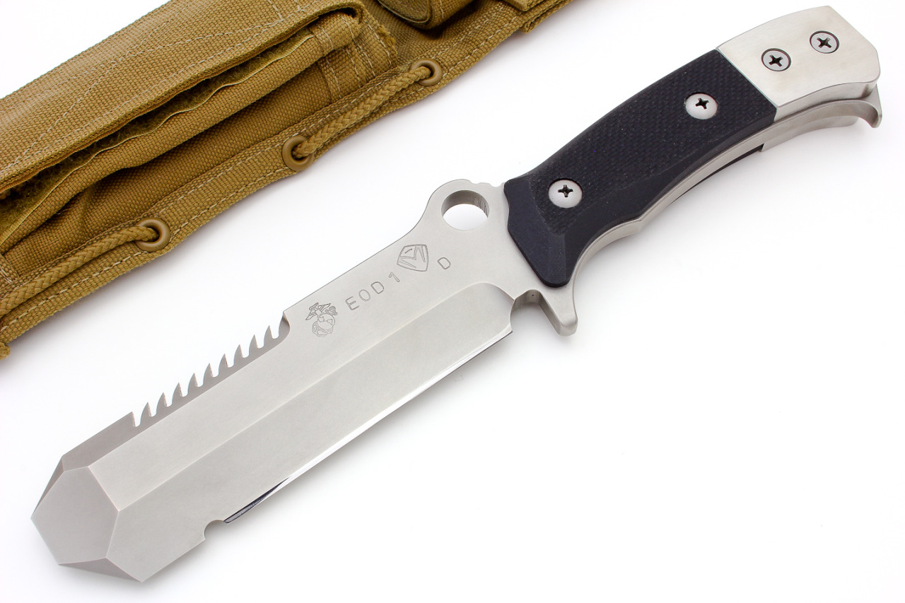 gunrunnerhell:  Medford Knife &amp; Tool - USMC EOD-1