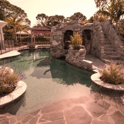 Beach Style Pool - Pool