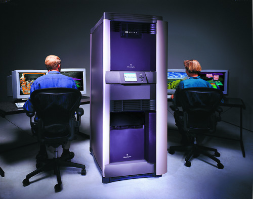 SGI Onyx2 visualization system (introduced in 1996)The single-rack top configuration contained 8 MIP