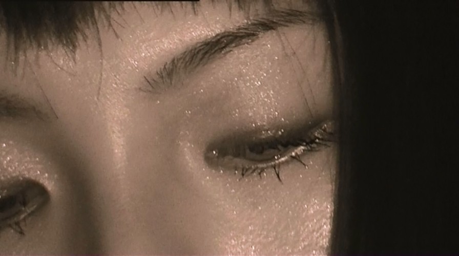 puntoslunares:  Aka Ana (Antoine d'Agata, 2008)   