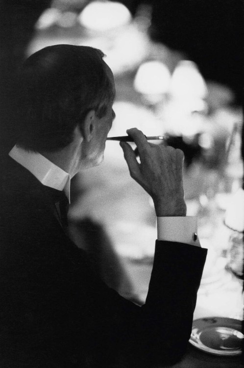 Benoit Gysembergh (1954–2013), Portrait d'un inconnu lors d'un dîner chez Maxim’s pour fêter l