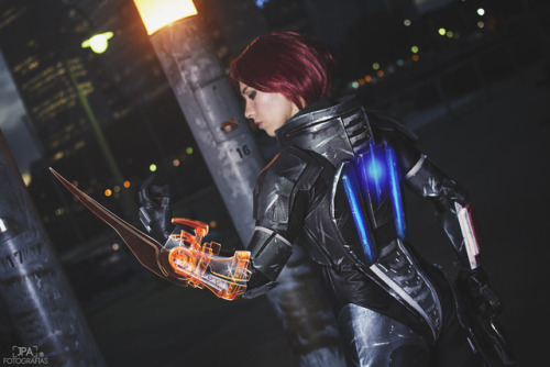 Commander Shepard~