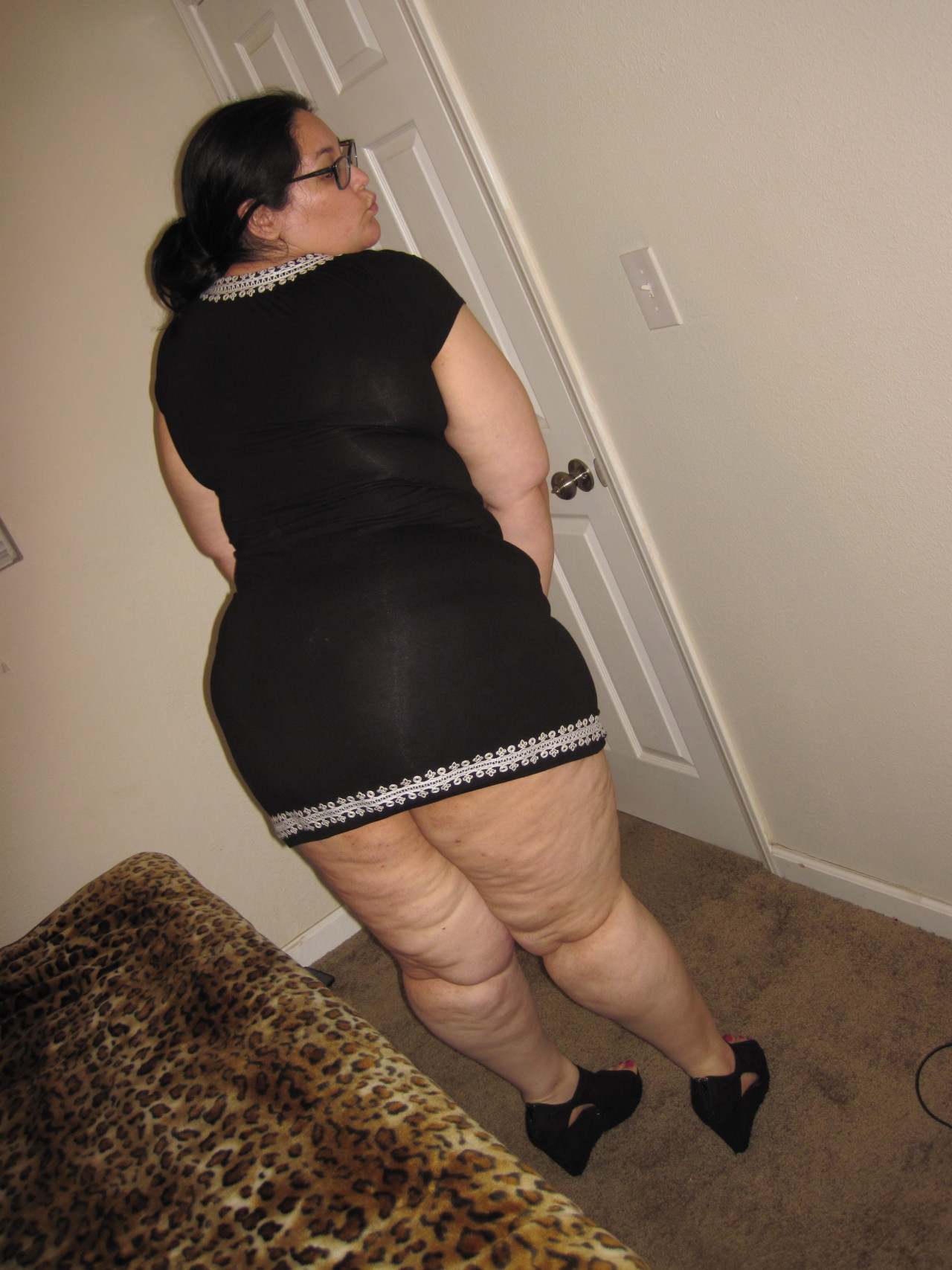 amateurmexicanalust:  Letyandalex2014 on ZOIG!!!  Nice n thick