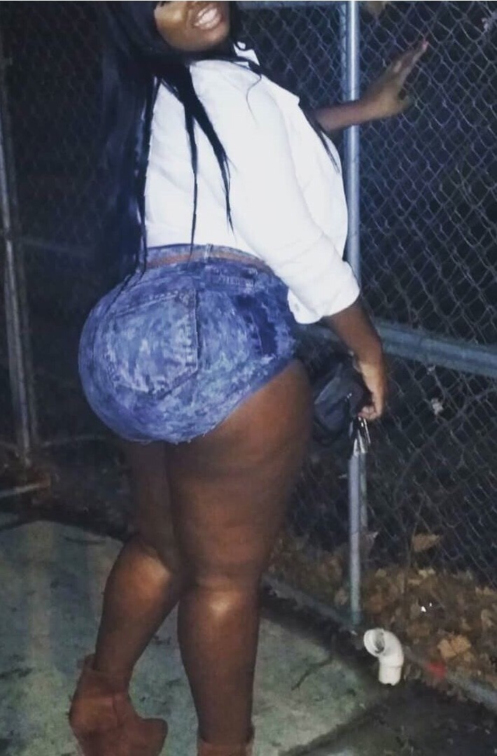 reddmann:Yeah Baby 🍑😍😍😍🙏🏾