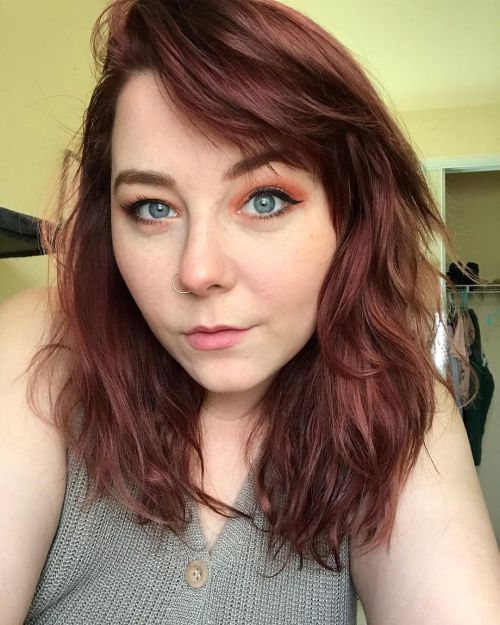 i really liked my makeup the other day. #lgbtq #redhead #blueeyes #makeup #bisexual #selfie #confi