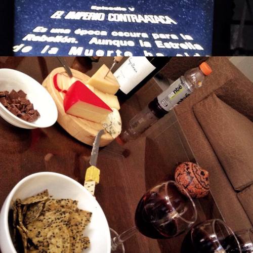 #movieclub a otro nivel. #wine #cheese #starwars #empirestrikesback