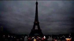 Onlyssweetdreams:  Paris Turned Out The Lights As A Sign Of Mourning, But The Rest